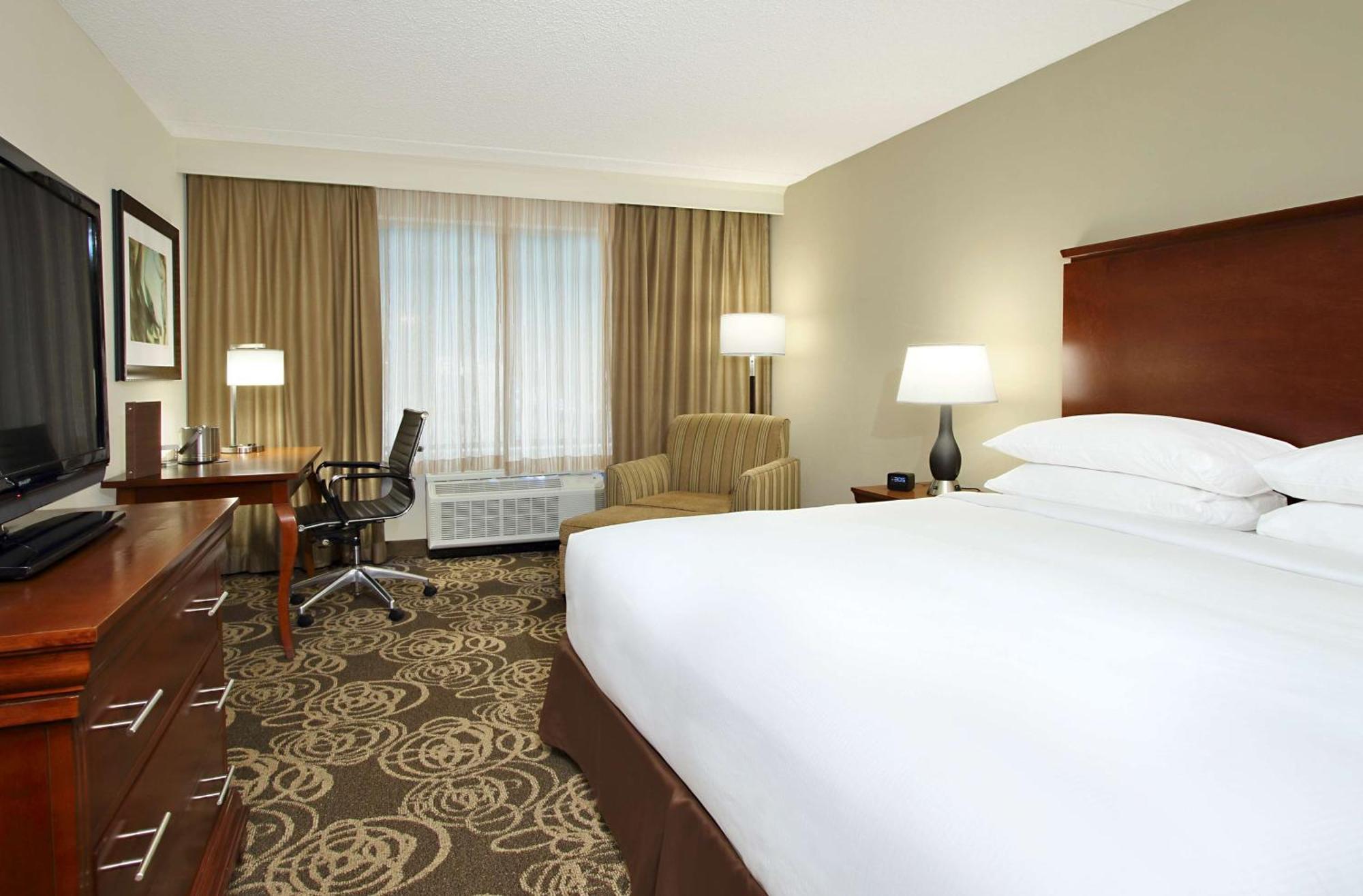 Hotel Doubletree By Hilton Mahwah Exterior foto